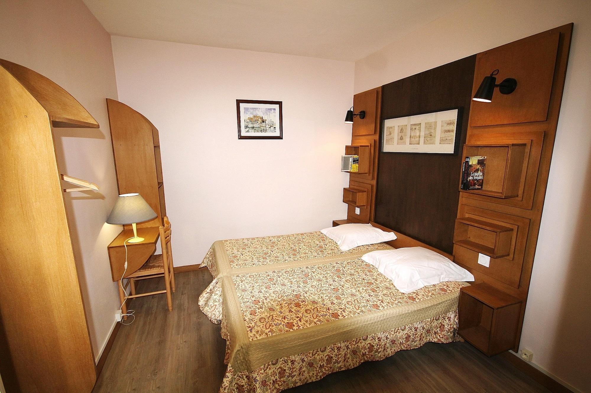 Hotel Rachel Le Pré-Saint-Gervais Екстериор снимка